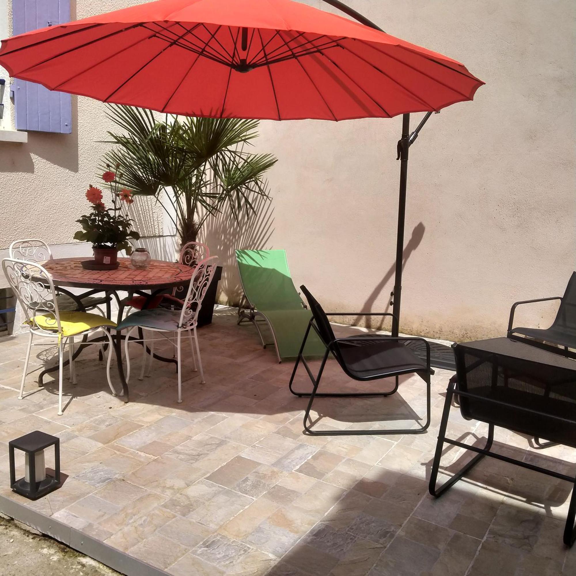 Maison Bleue